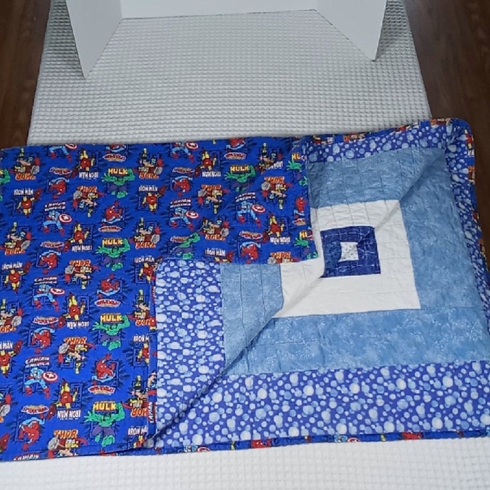 Marvel Avengers Quilted Blanket 57 x 40 Blue/Red/Yellow/Green